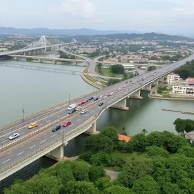 interrupção no trânsito sobre o Rio Caí