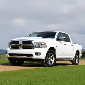 Avaliação RAM Dakota Laramie